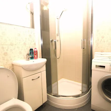 On B. Muliavina Apartament Mińsk
