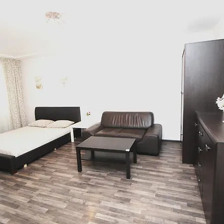 On B. Muliavina Apartament *
